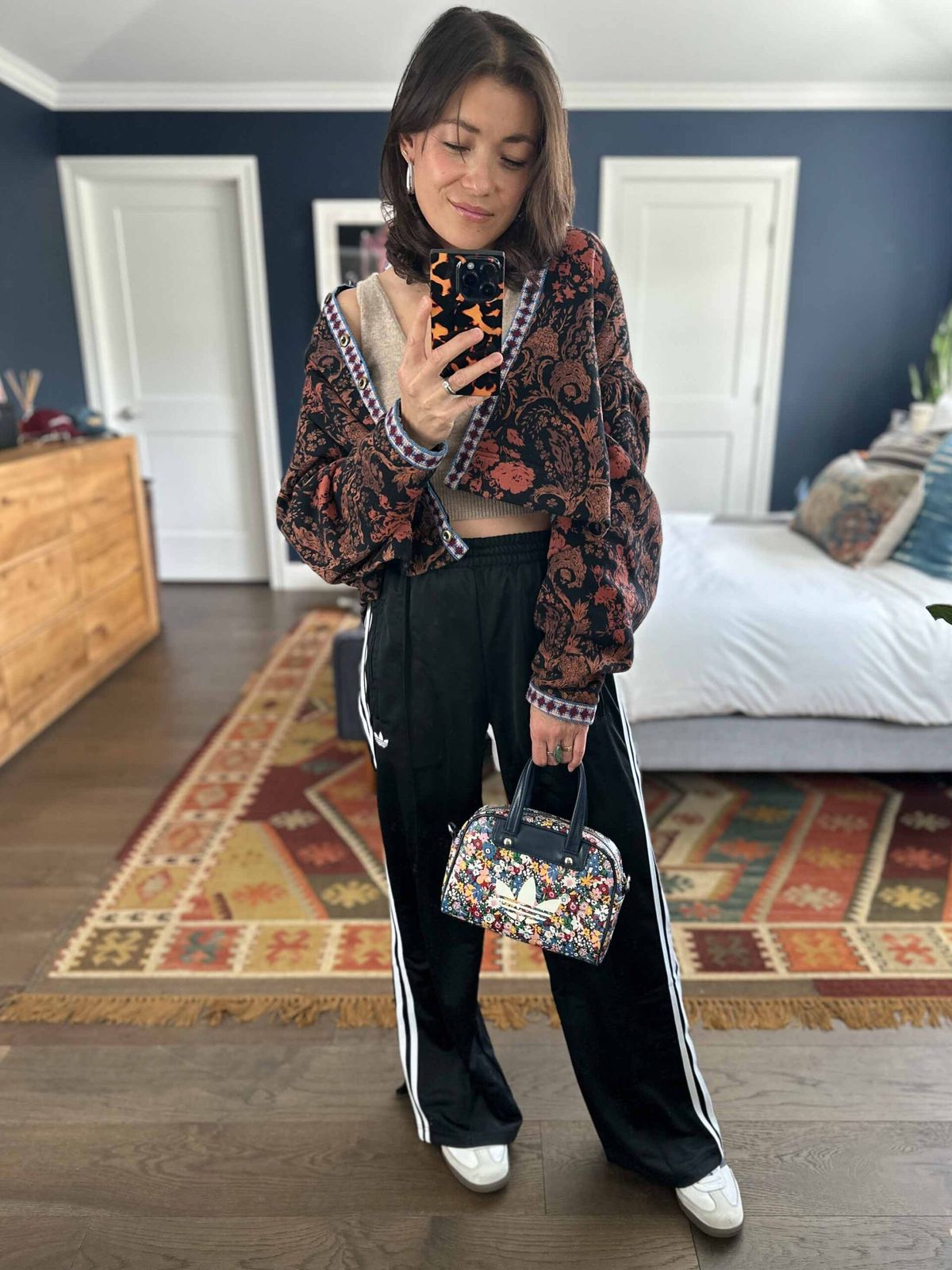 Patterned Cardigan Over Track Pants — Track Jacket Outfits