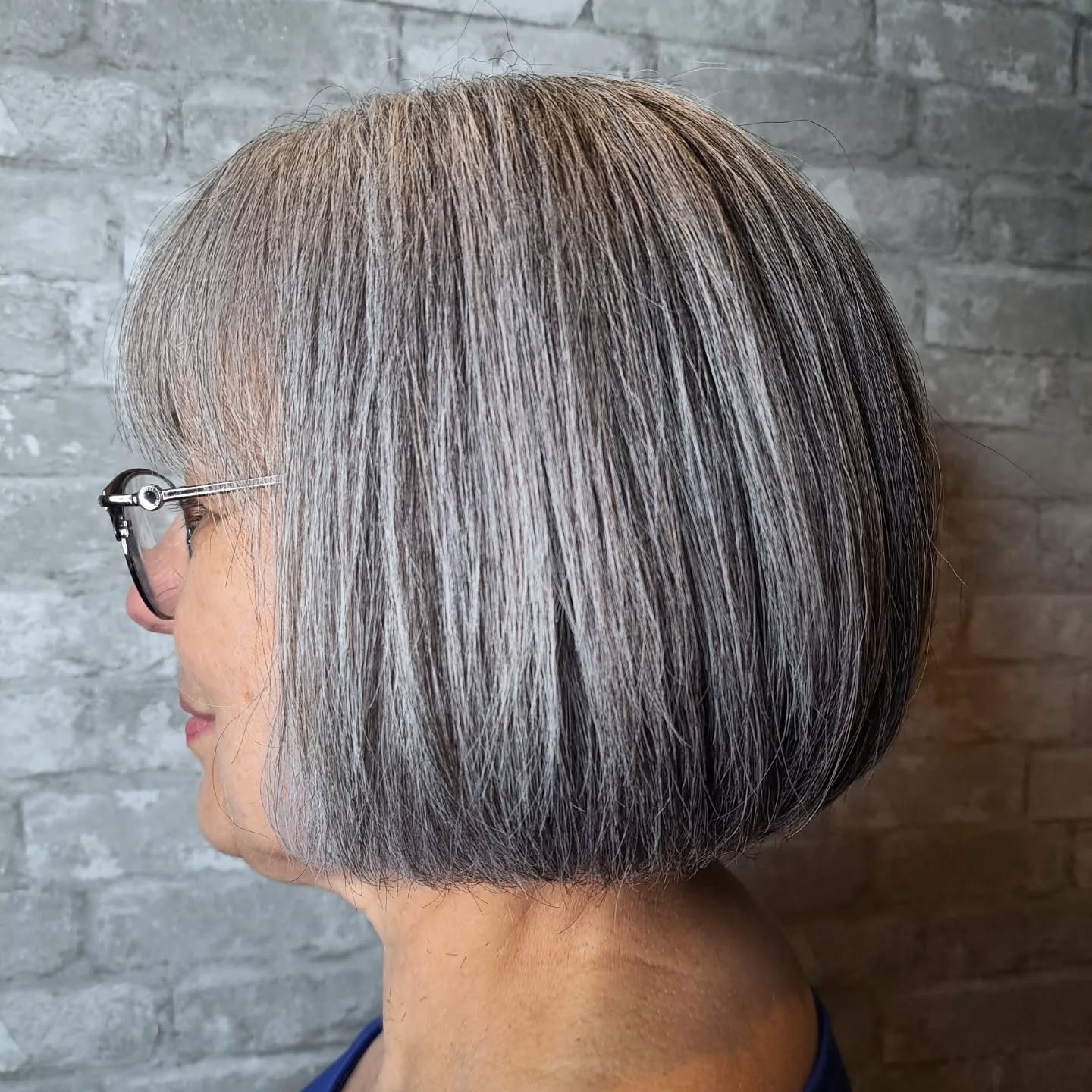 Classic Gray Bob With Straight Styling Classic Gray Bob With Straight Styling — Short Gray Haircuts
