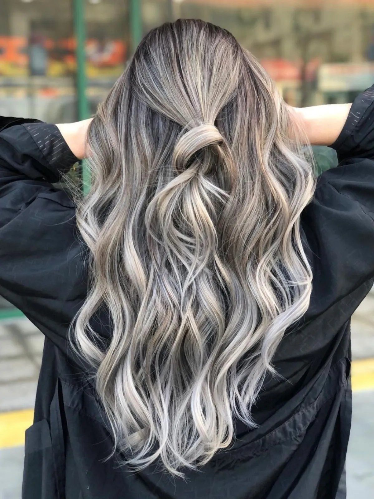 Dark Root Ash Blonde Balayage Knot Detail Dark Root Ash Blonde Balayage Knot Detail