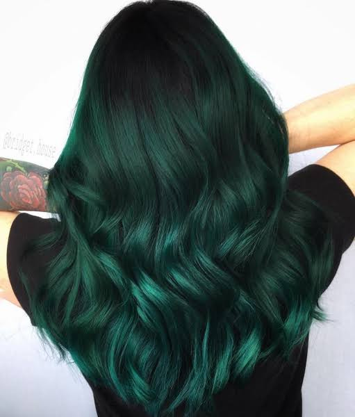 Visual Idea — Green Hair