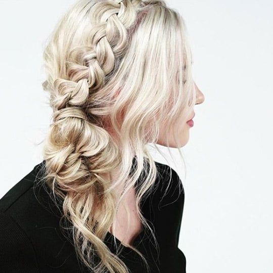 Shoulder Visual Idea Shoulder Visual Idea — Concert Hairstyles