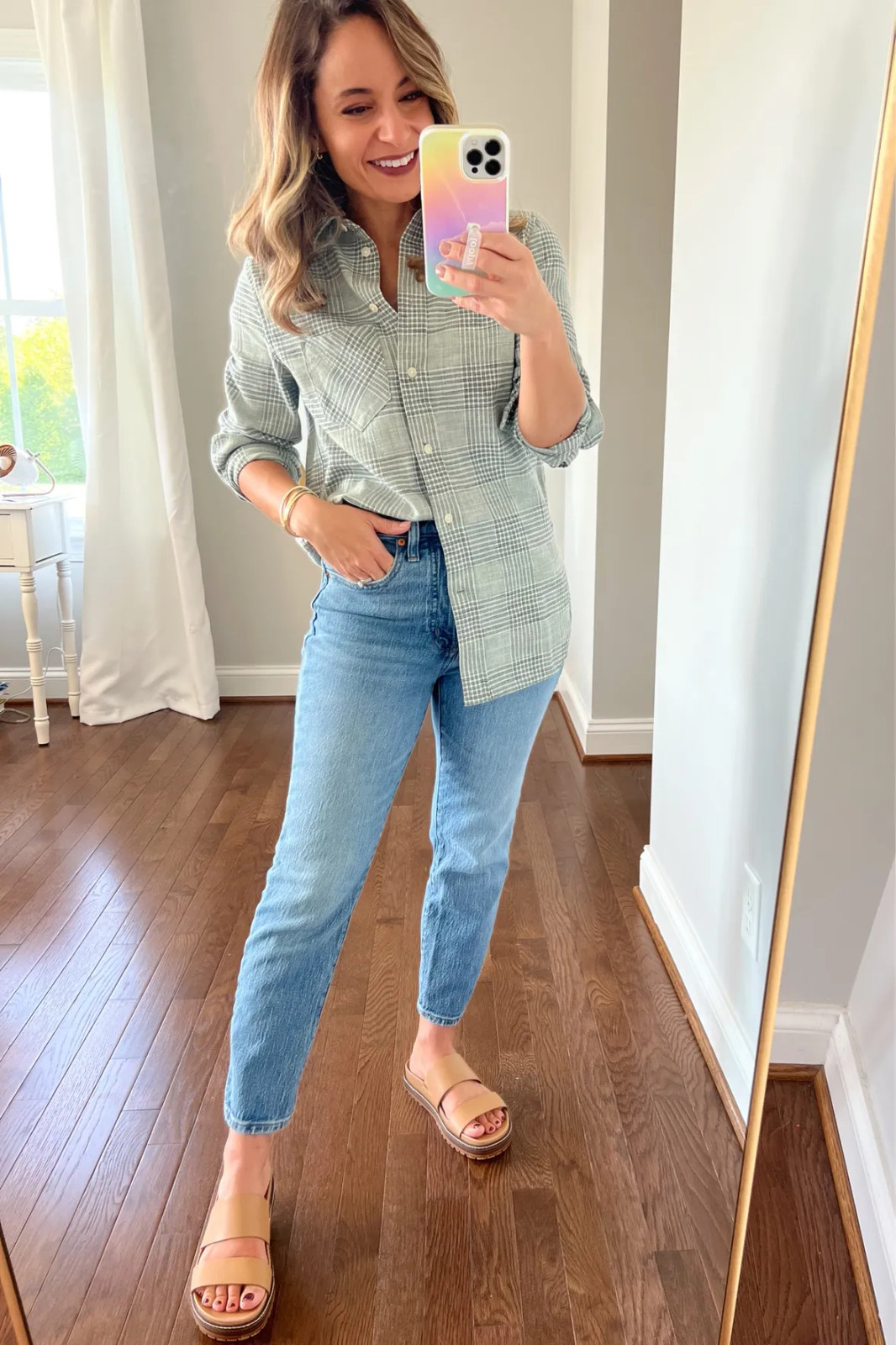 Plaid Button-Up Shirt with Straight-Leg Jeans and Platform Sandals Plaid Button-Up Shirt with Straight-Leg Jeans and Platform Sandals — Madewell Outfits