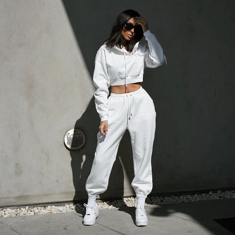 All-White Tracksuit for a Clean and Cozy Athleisure Statement All-White Tracksuit for a Clean and Cozy Athleisure Statement — Sporty Chic Outfits