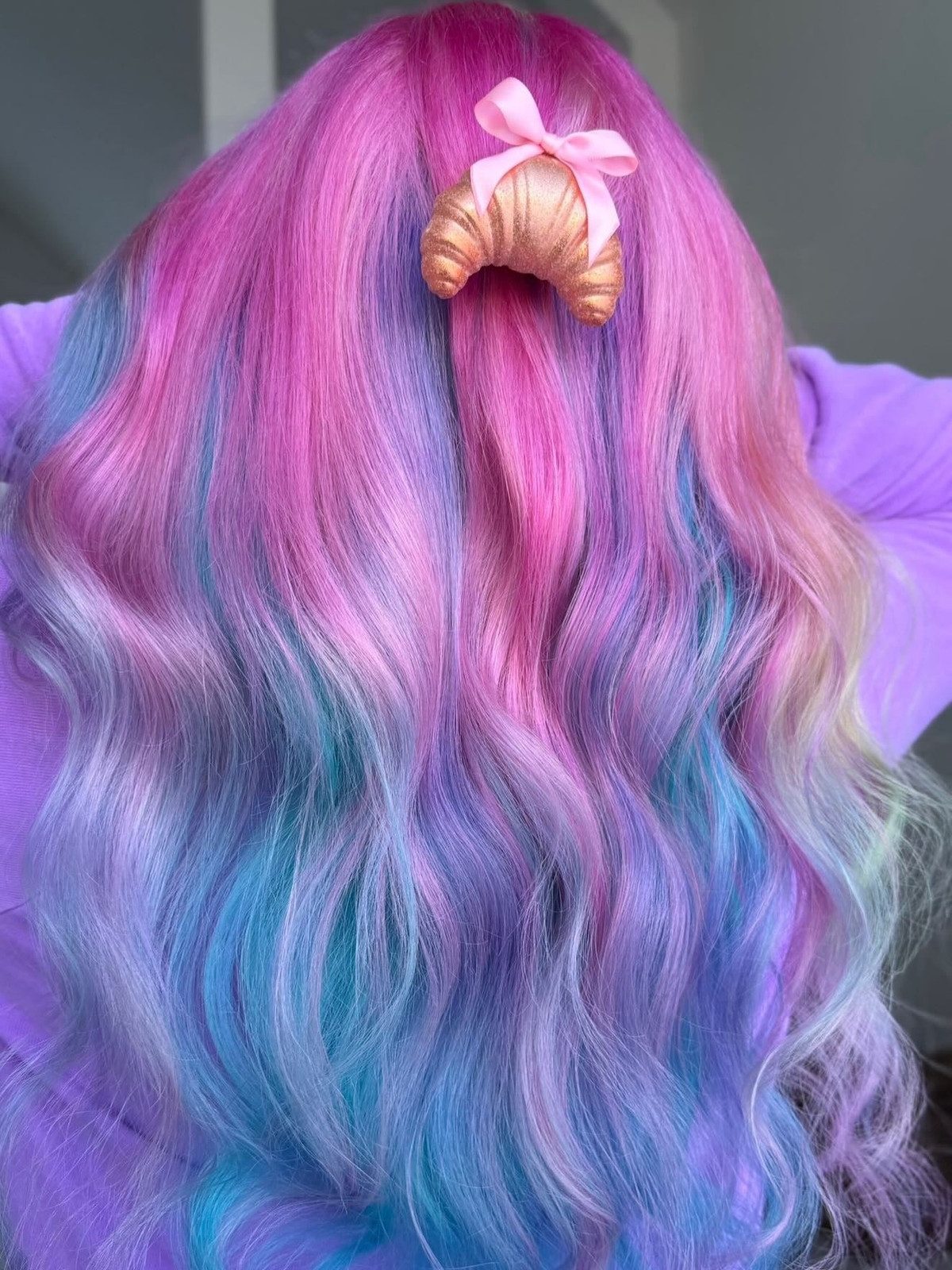 Mid-Back Pastel Blend With Aqua Hints — Aqua Hair