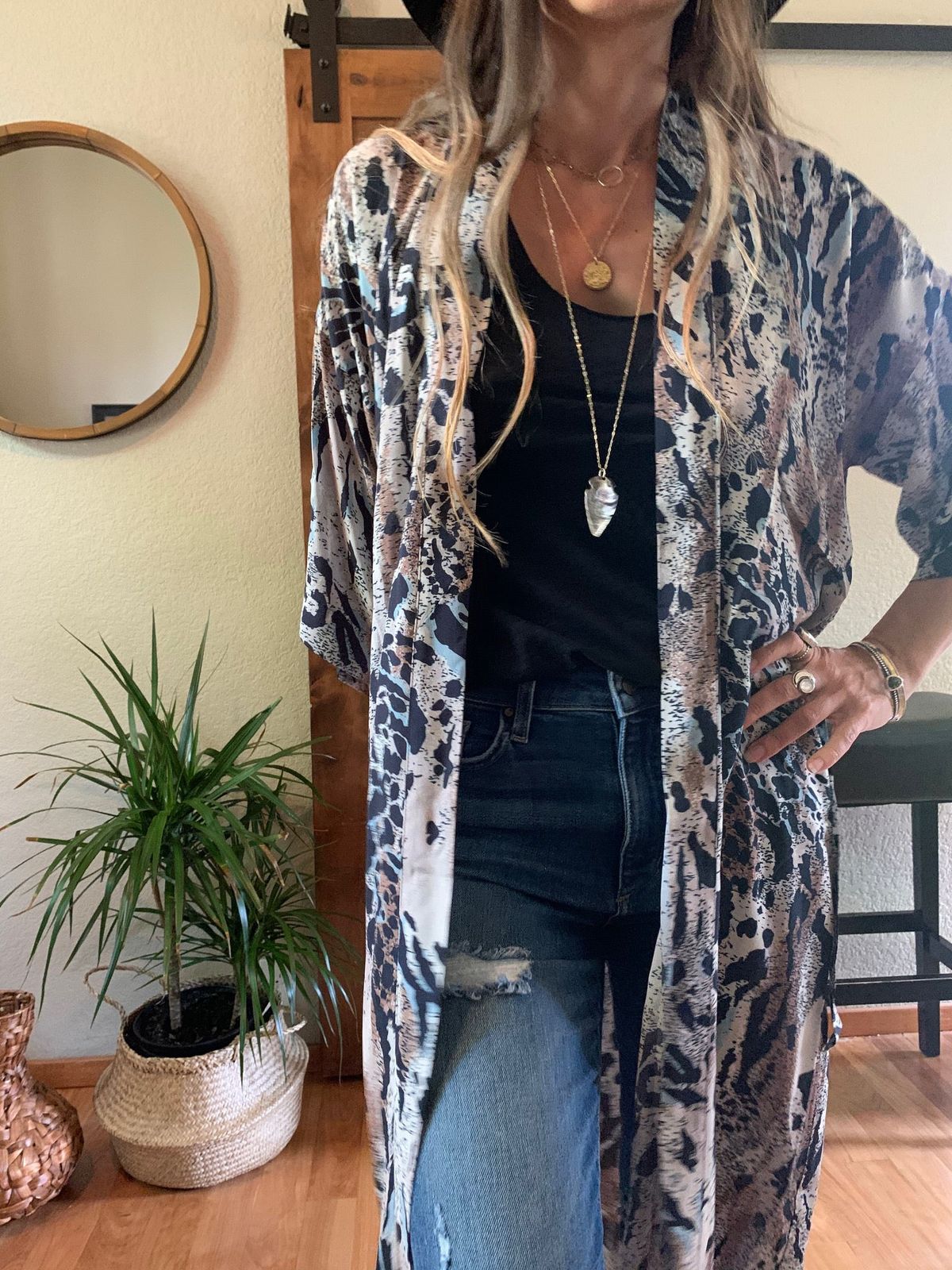 Animal Print Kimono Over Ripped Jeans and Tank Animal Print Kimono Over Ripped Jeans and Tank — Savannah Outfits
