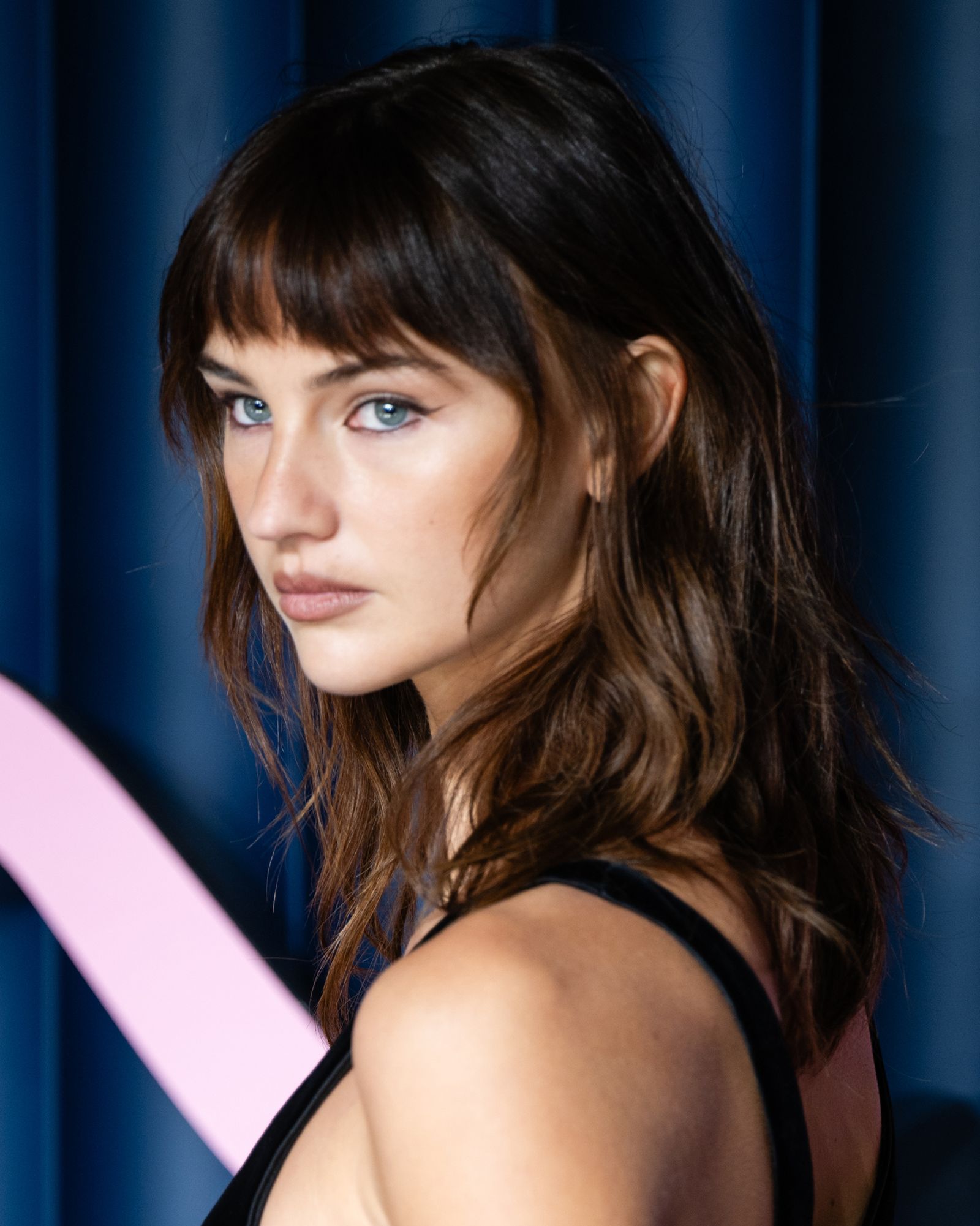 Wispy Bangs On Shoulder Length Waves Wispy Bangs On Shoulder Length Waves — Hair Trends