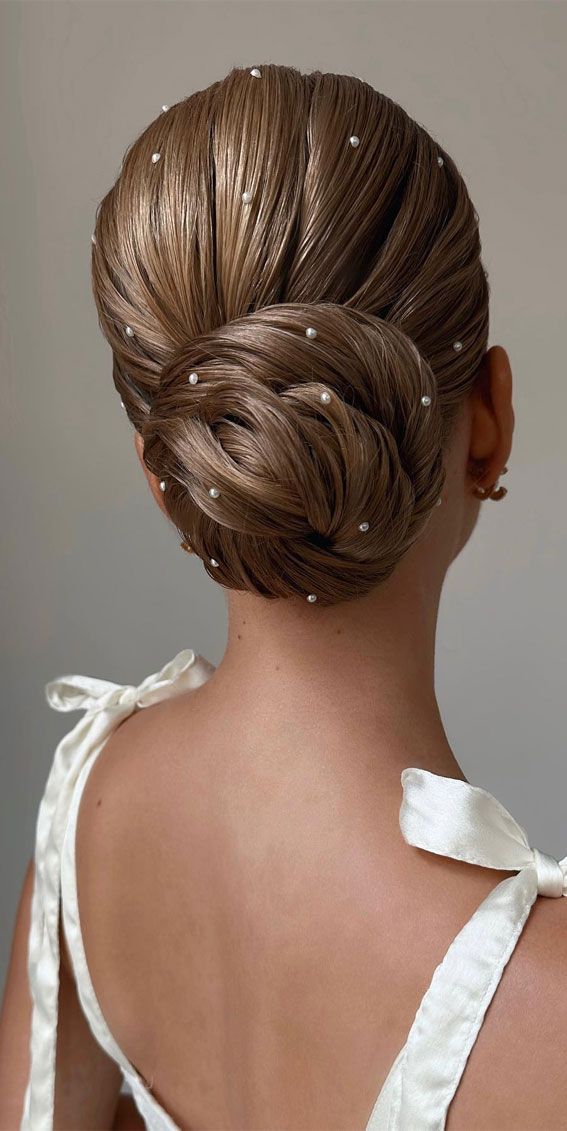 Back View Visual Idea — Sleek Low Bun