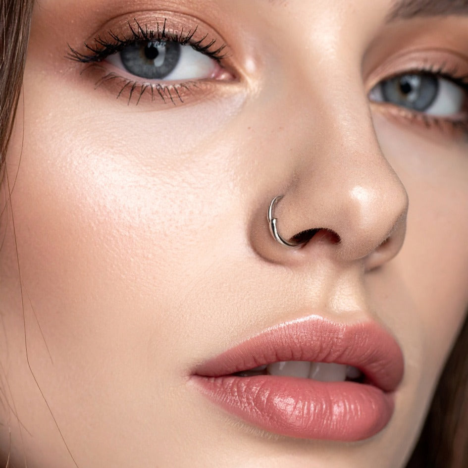 Simple Silver Hoop for Classic Nostril Piercing Style Simple Silver Hoop for Classic Nostril Piercing Style — Nose Piercing Ideas