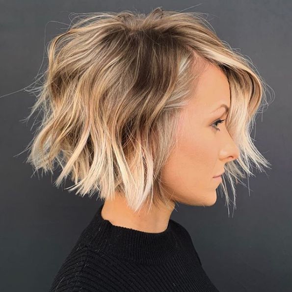 Collarbone Ash Blonde Bob With Tousled Waves