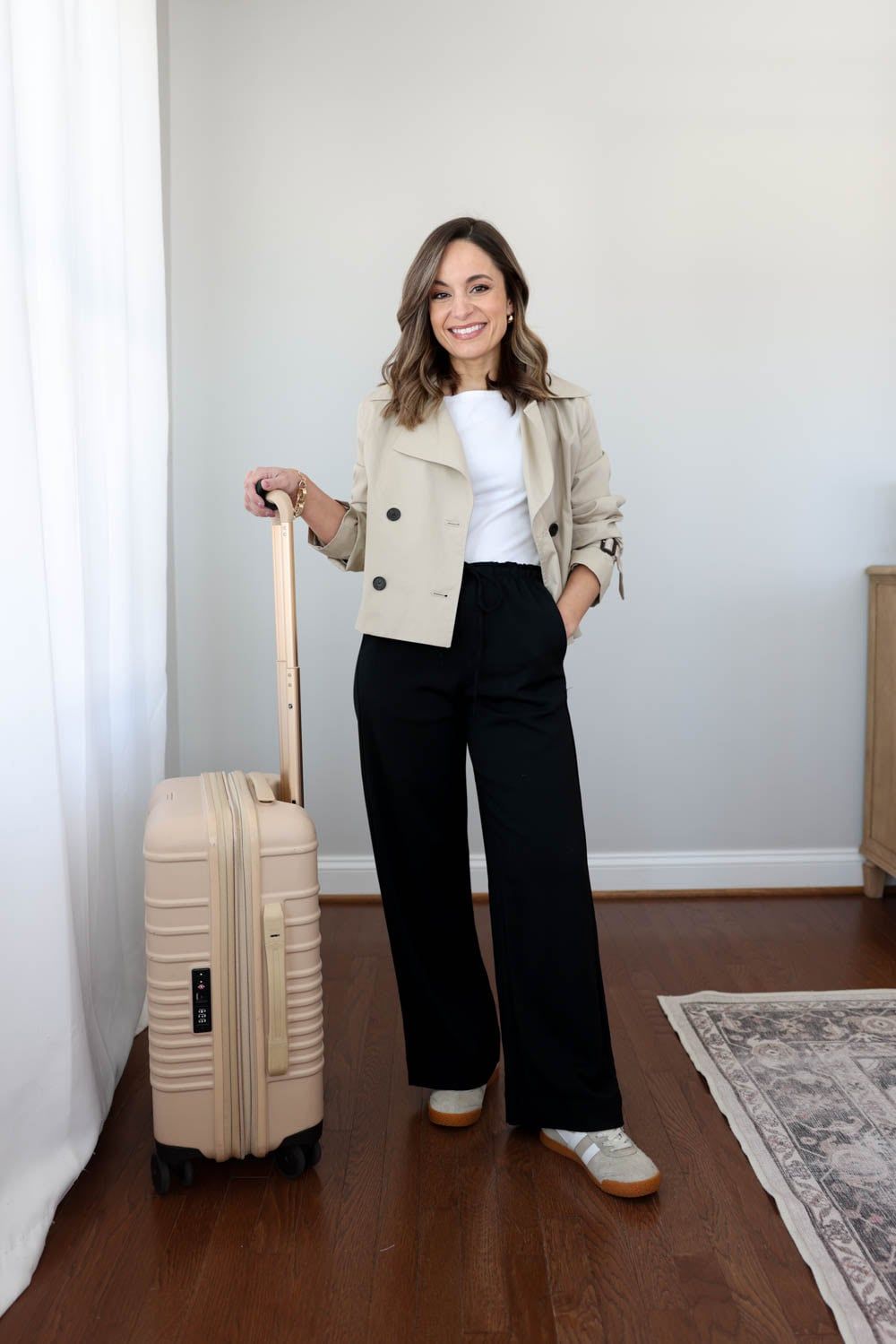 Travel Chic: Cropped Trench with Wide-Leg Pants — Outfits for Short Women