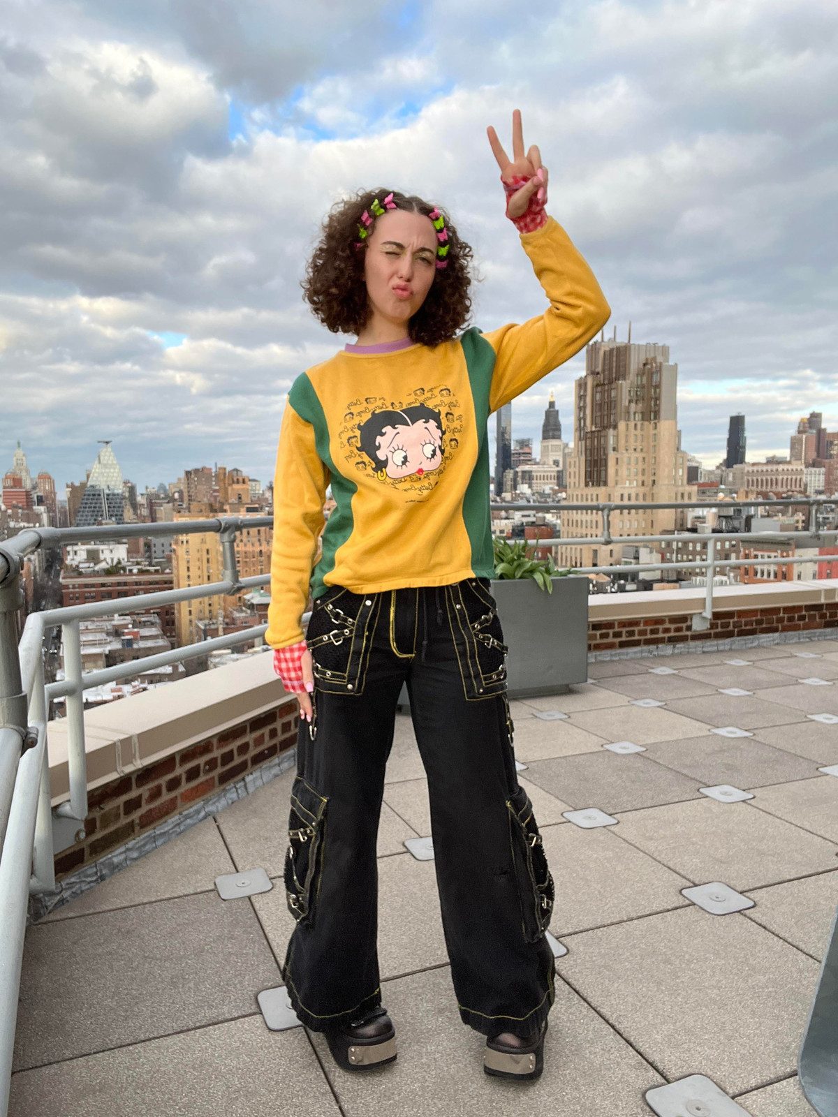 Betty Boop Graphic Sweatshirt with Cargo Pants for Edgy Streetwear — Kidcore Outfits