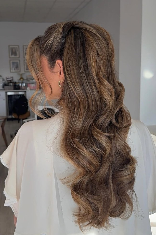 Mid-Back Voluminous Waves Half Up Ponytail — Half Up Half Down Hairstyles