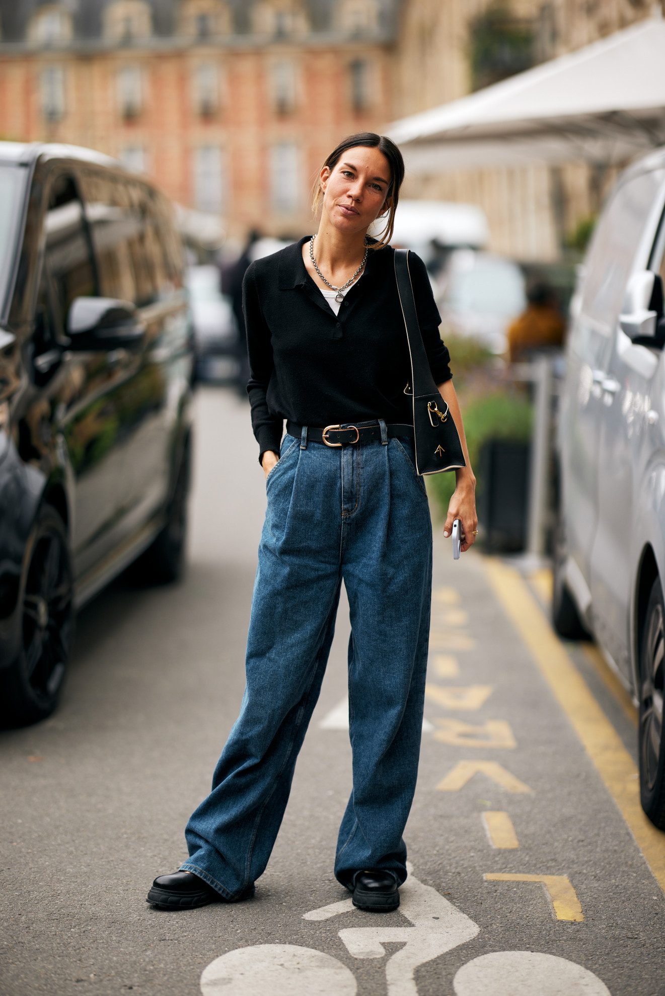 Pleated Dark Blue Baggy Jeans with a Layered Polo and T-Shirt — Baggy Jeans Outfits