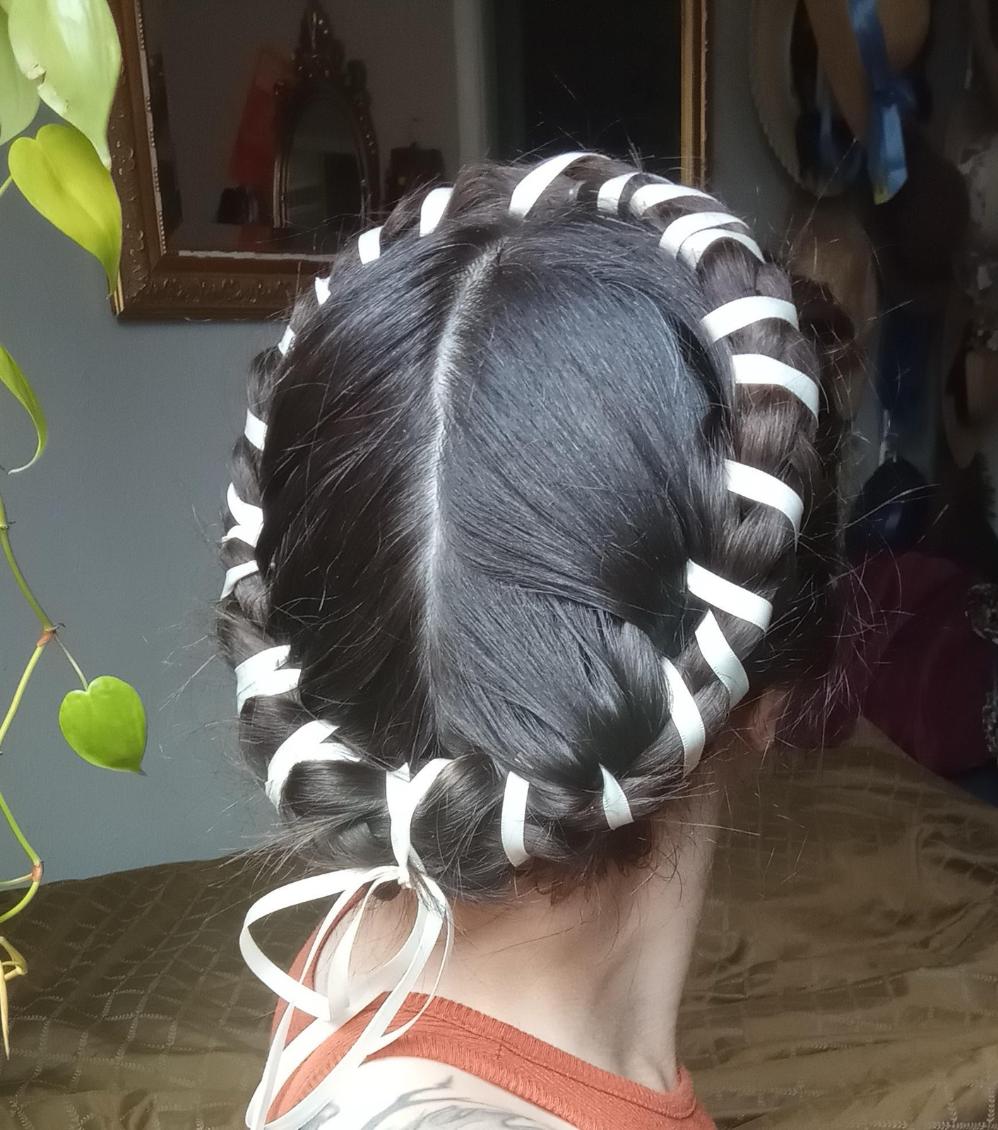 Mid-Back Visual Idea Mid-Back Visual Idea — Ribbon Hairstyles