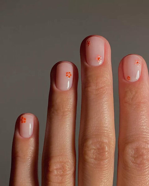 Tiny Orange Flower Details On All Nails Visual Idea Tiny Orange Flower Details On All Nails Visual Idea — Nails for Short Nail Beds