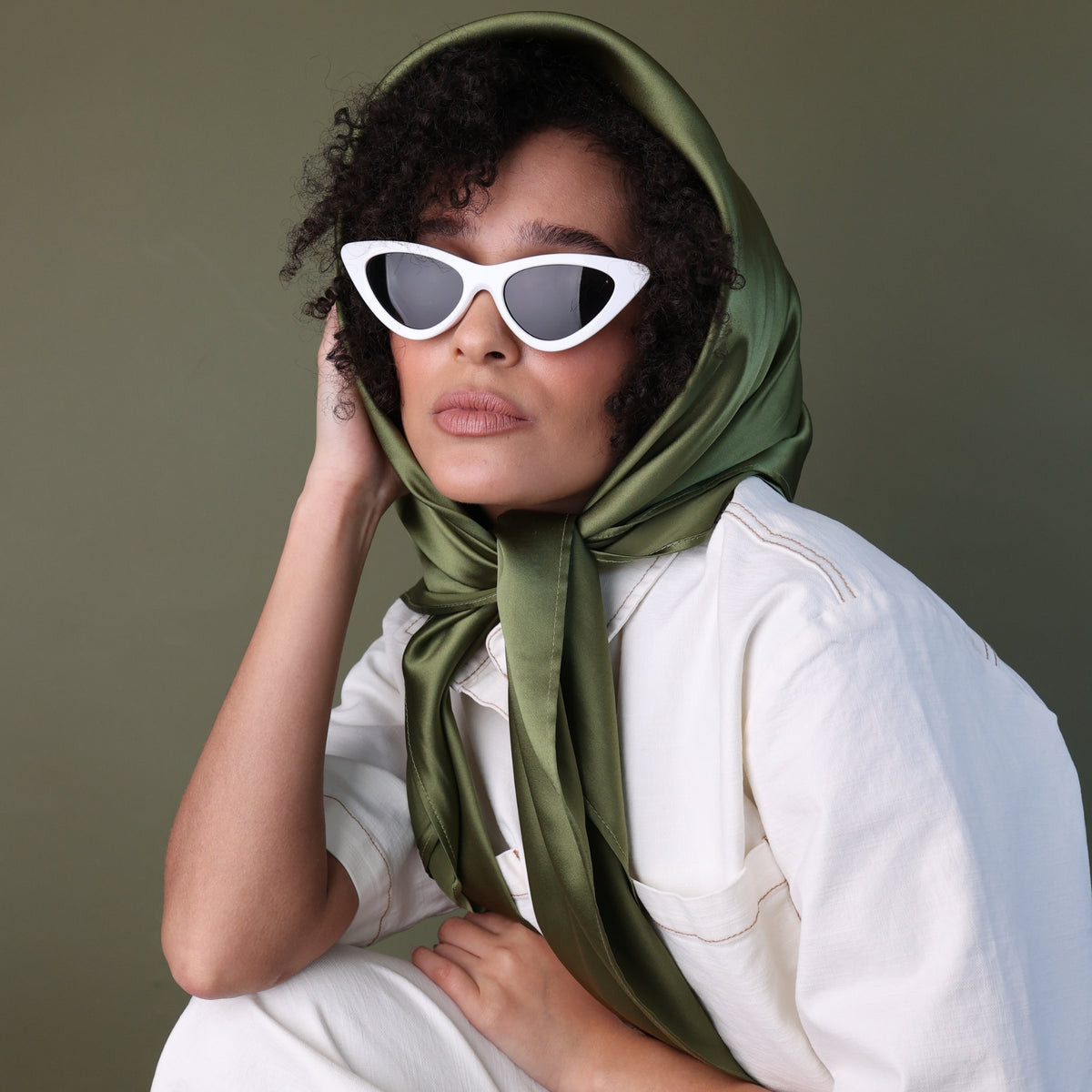 Chic Simplicity: Olive Green Silk Scarf with White Shirt — Headscarf Outfits