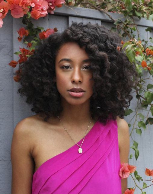 Thick Wavy Curls Shoulder Length — Braid Out