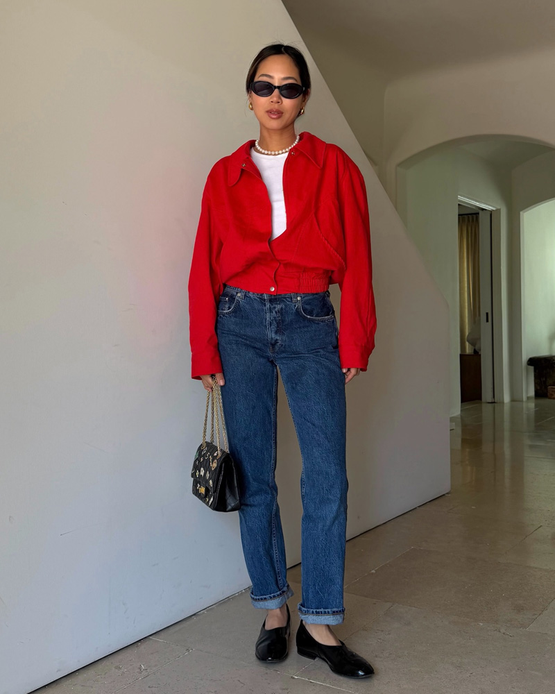 Smart Casual: Dark Blue Jeans with Red Cropped Jacket — Straight Leg Jeans