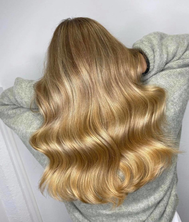 Subtle Highlights Golden Blonde Subtle Highlights Golden Blonde
