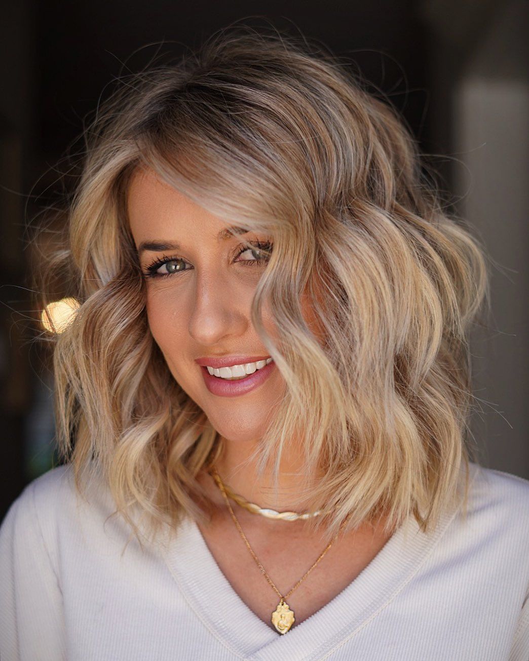 Blonde Bob With Side-Swept Fringe — Photoshoot Hairstyles