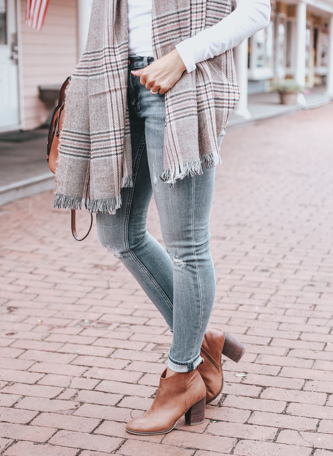Brown Leather Block Heel Ankle Boots Fall Casual: Ripped Skinny Jeans with Plaid Scarf and Boots — Outfits for Skinny Girls