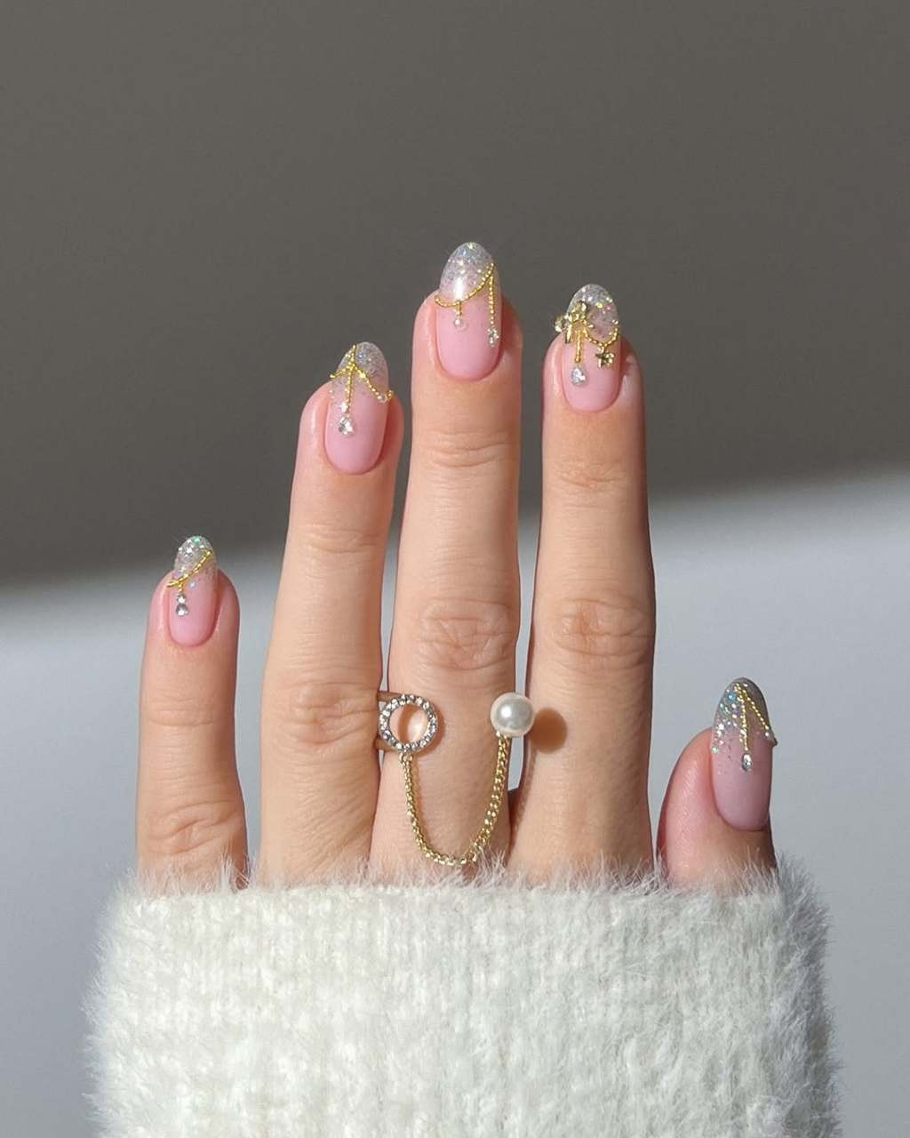 Dangling Chain Charm Almond Nails — Anniversary Nails