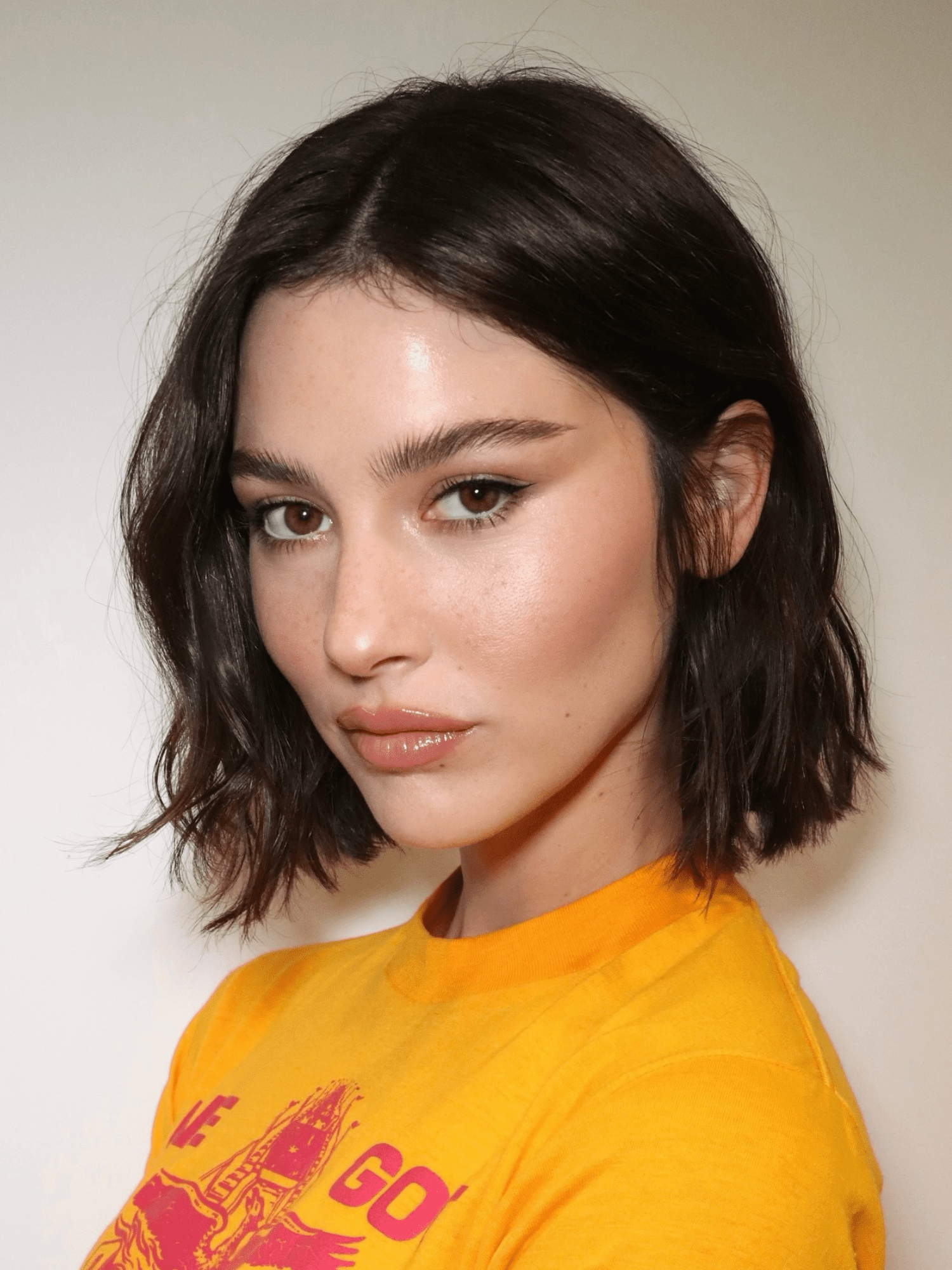 Textured Wavy Bob with Natural Waves — Wavy Hairstyles