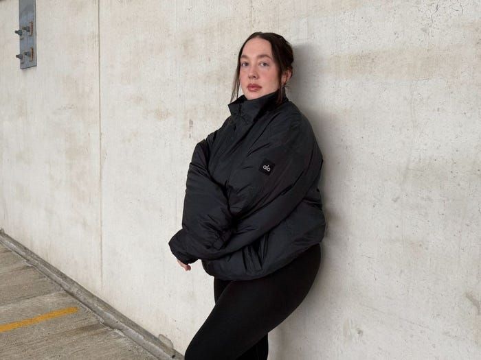 Black Puffer-Style Windbreaker with Leggings Black Puffer-Style Windbreaker with Leggings — Windbreaker Outfits