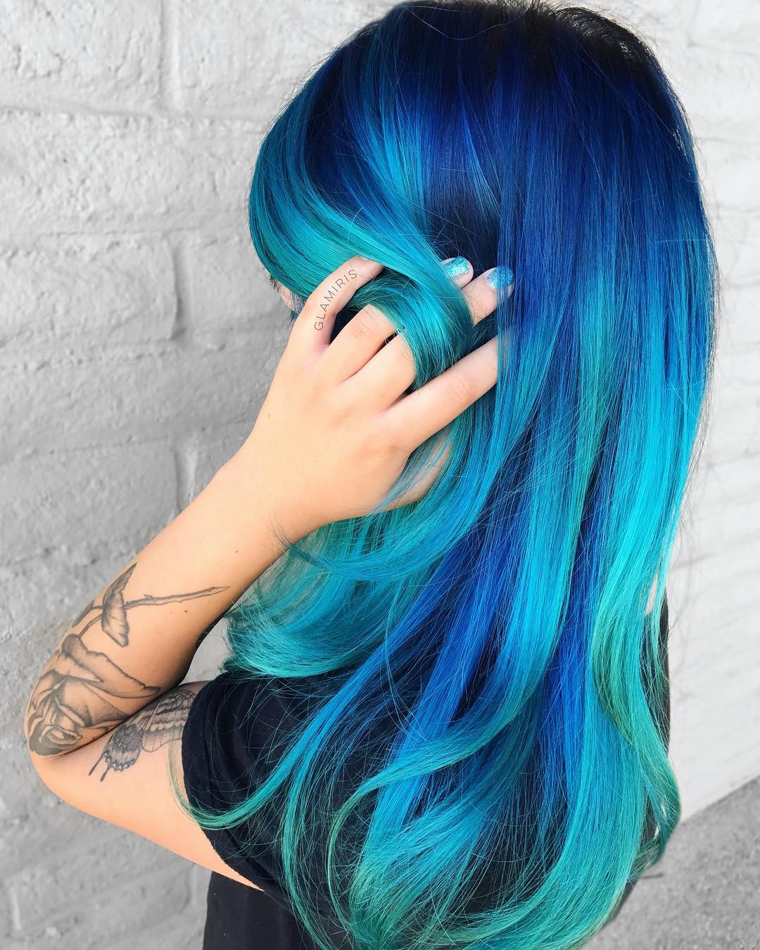 Long Layers Visual Idea Long Layers Visual Idea — Teal Hair