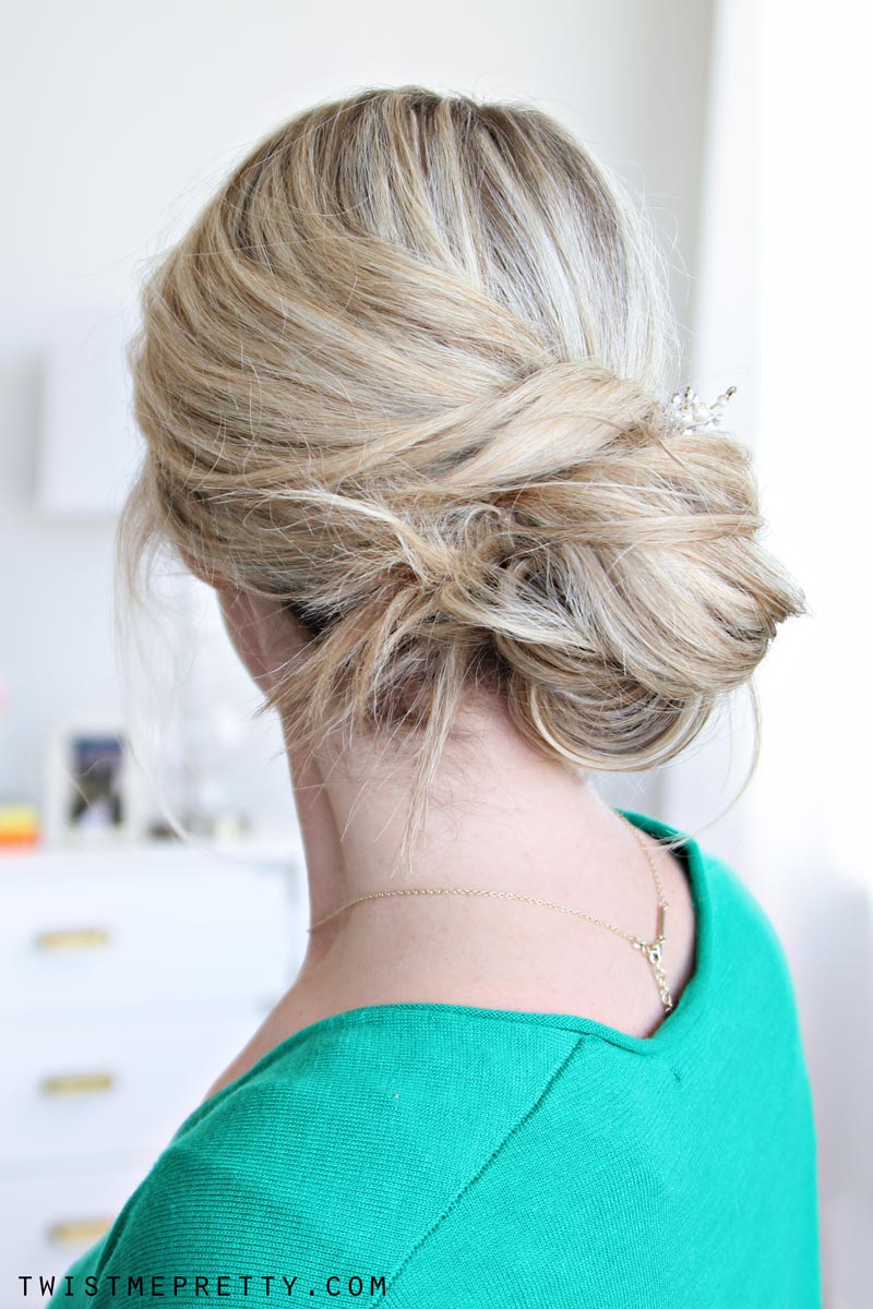 Collarbone Low Messy Bun with Texture