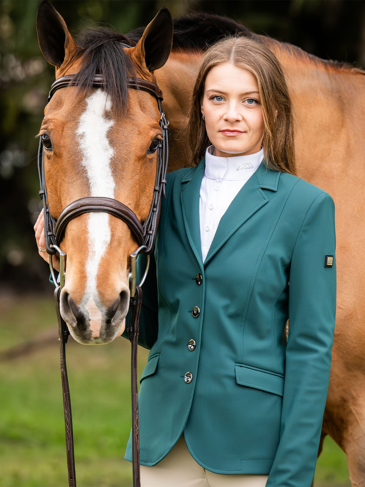 Rich Green Show Jacket Elevates Riding Attire Rich Green Show Jacket Elevates Riding Attire — Equestrian Outfits