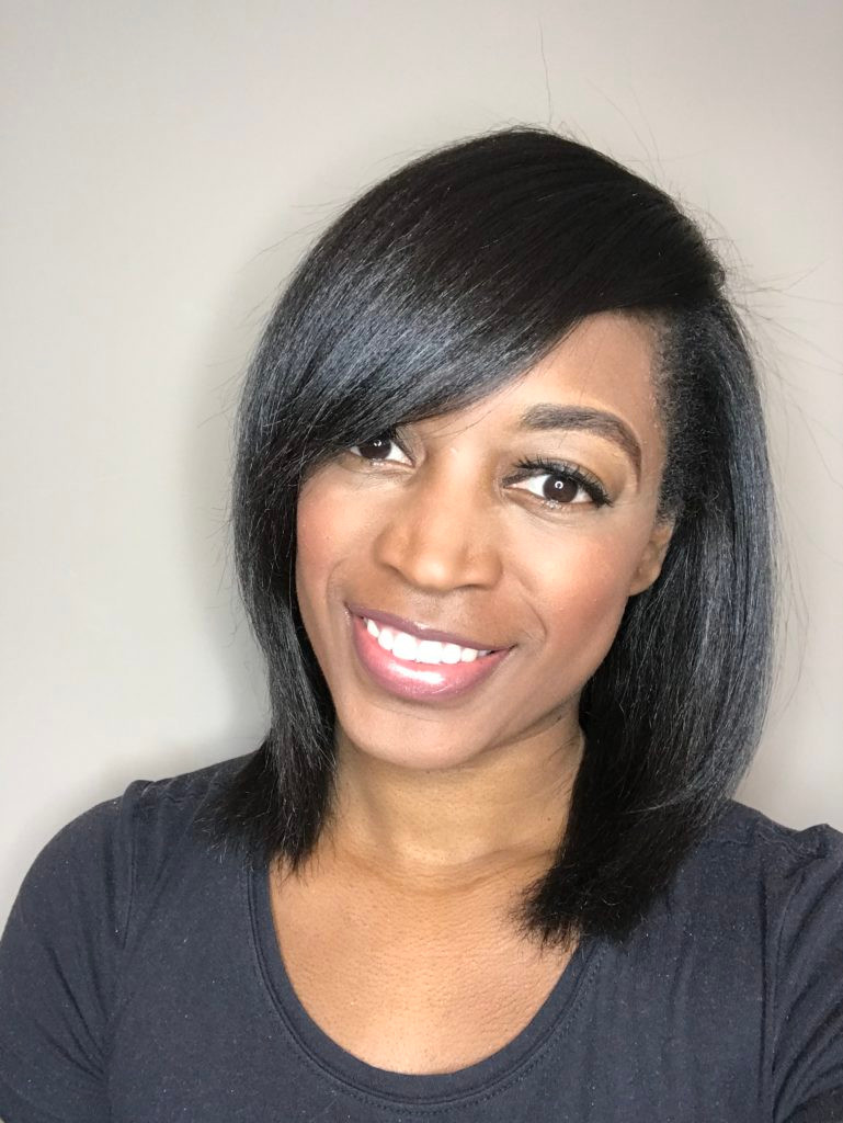 Sleek Collarbone Bob With Side Swept Bangs Sleek Collarbone Bob With Side Swept Bangs — Relaxed Hairstyles