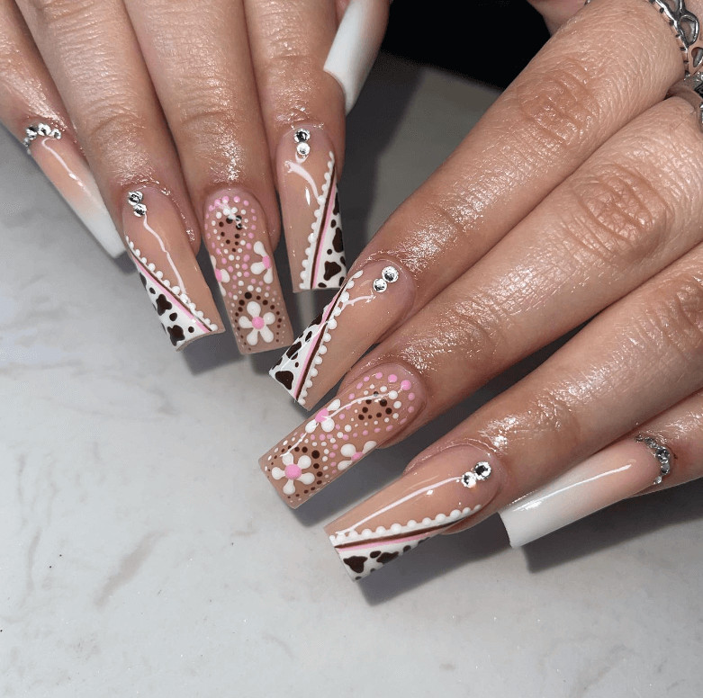 Glossy With Scattered Rhinestones Visual Idea Glossy With Scattered Rhinestones Visual Idea — Rodeo Nails