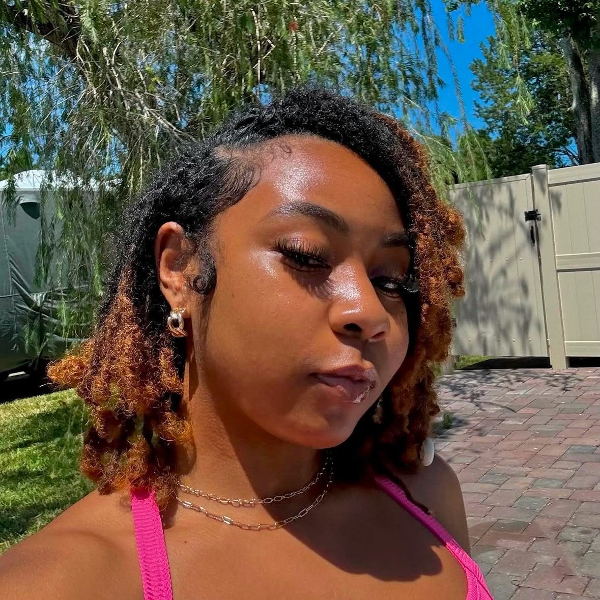 Chin Visual Idea Chin Visual Idea — Soft Locs Bob