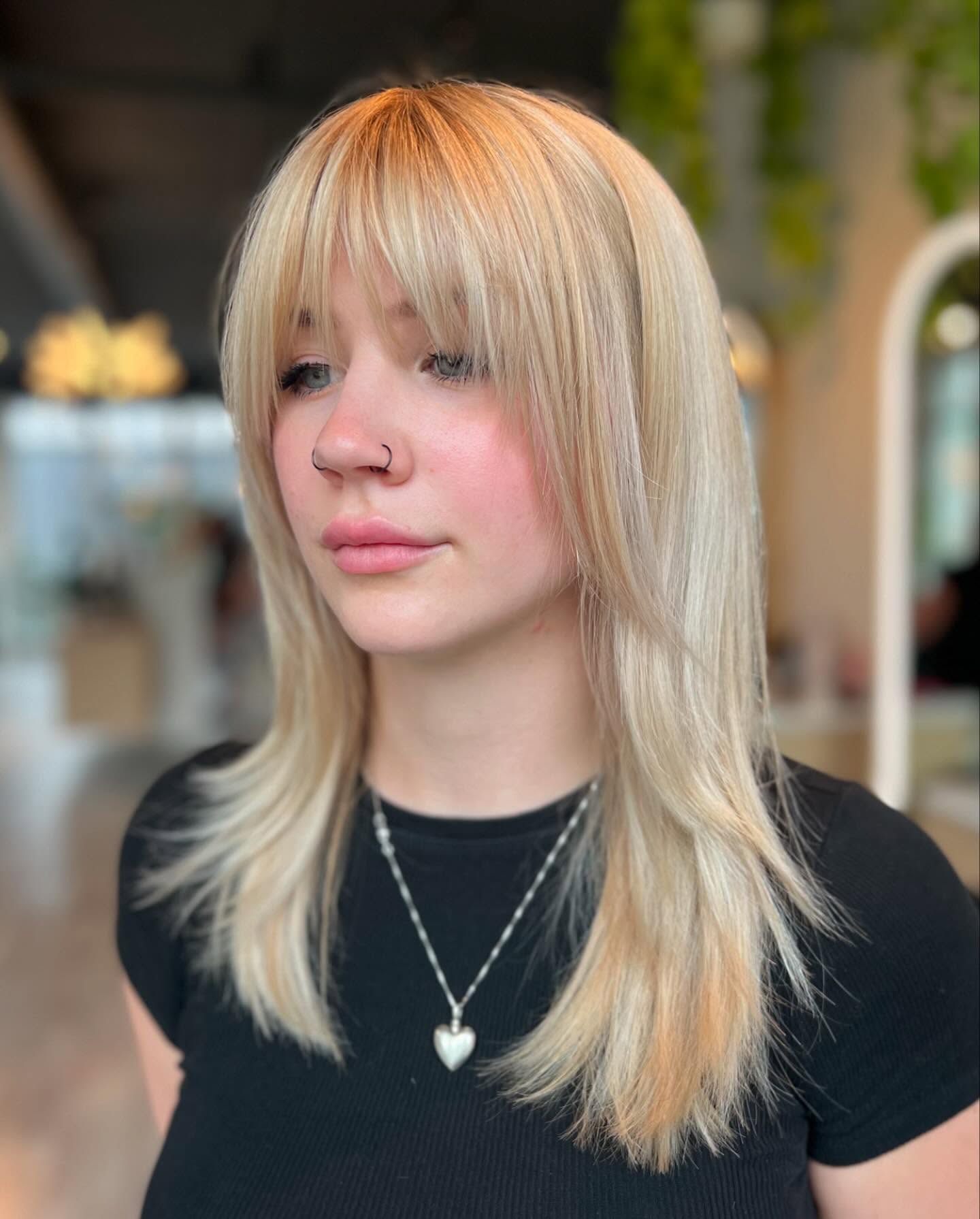 Ash Blonde Layers With Full Bangs Ash Blonde Layers With Full Bangs — Hairstyles with Bangs