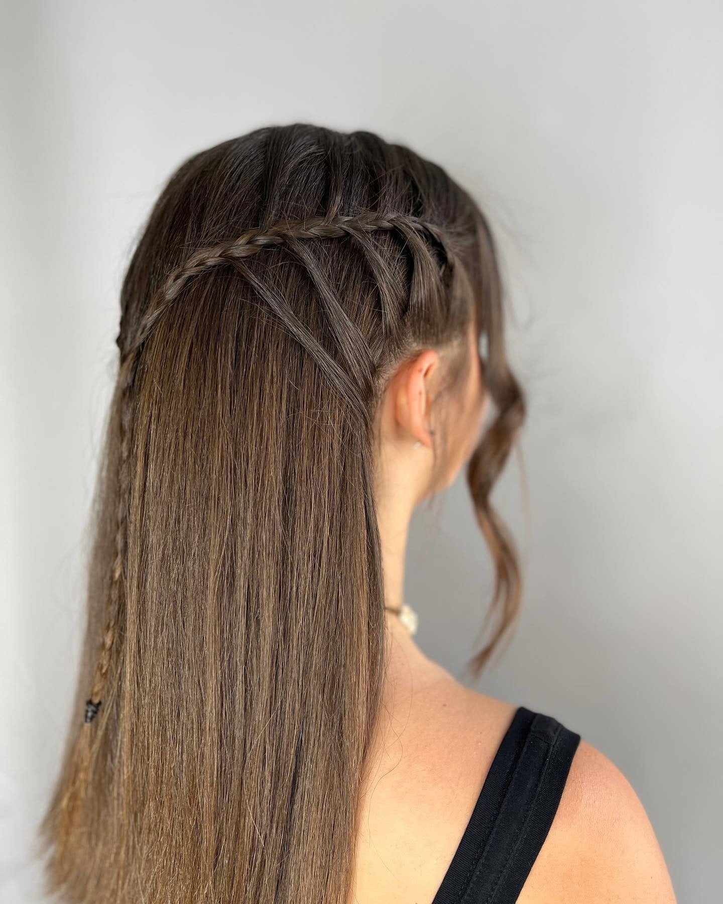 Medium Brown Diagonal Waterfall Braid