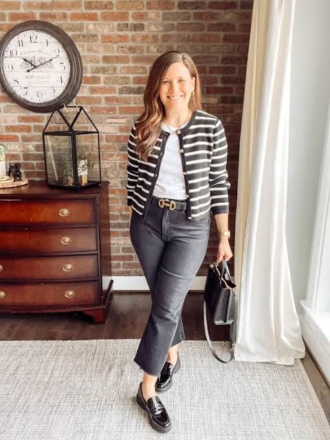 Classic Casual: Striped Cardigan and Cropped Jeans Classic Casual: Striped Cardigan and Cropped Jeans — Platform Loafers Outfits