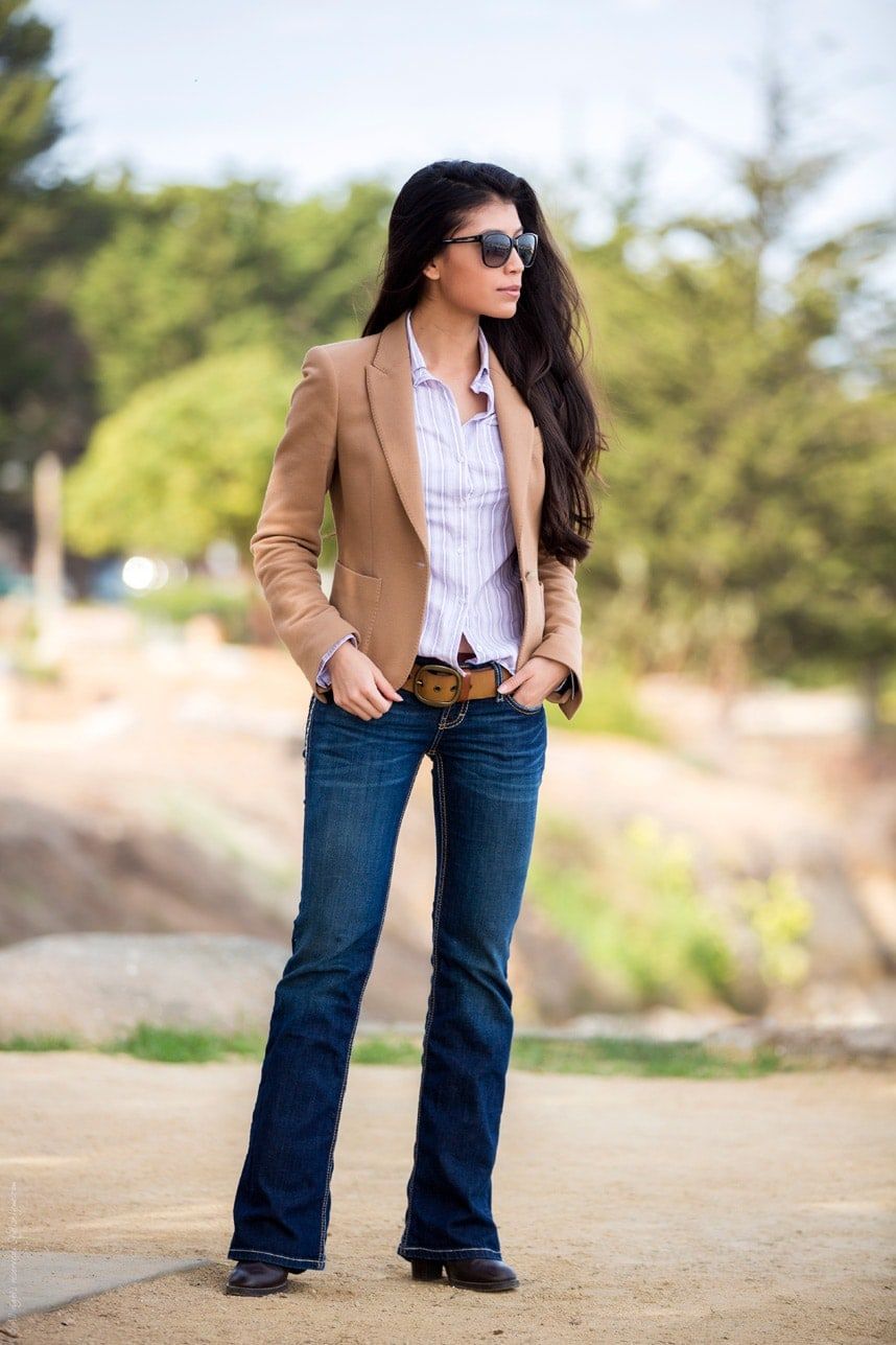 Smart Casual Blend: Dark Wash Bootcut Jeans with Blazer and Striped Shirt Smart Casual Blend: Dark Wash Bootcut Jeans with Blazer and Striped Shirt — Bootcut Jeans Outfits
