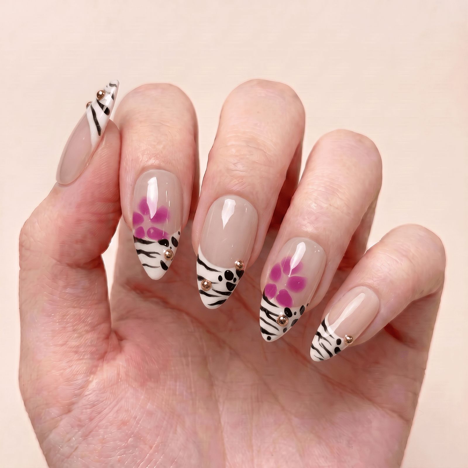 Any Visual Idea — Zebra Nails