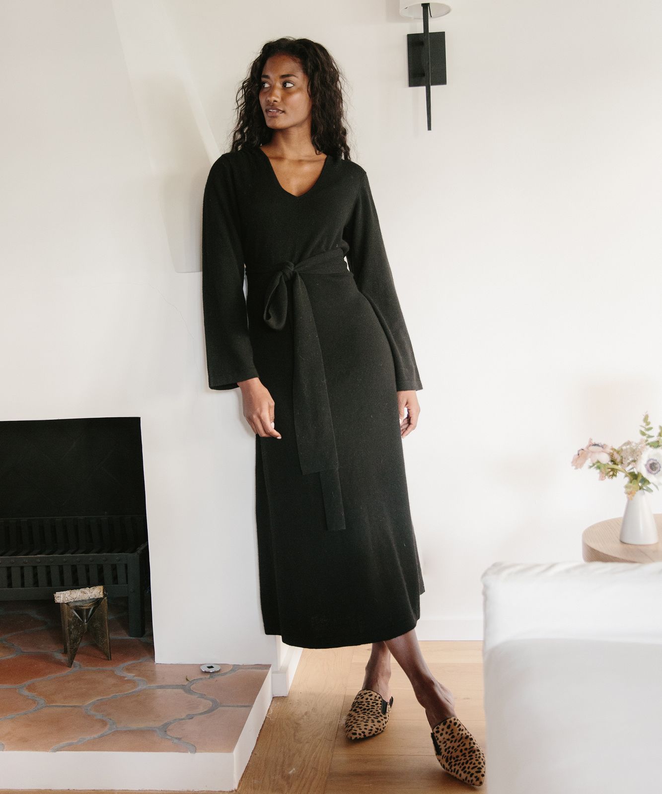 Chic Knit Dress with Leopard Loafers for a Comfortable WFH Statement Chic Knit Dress with Leopard Loafers for a Comfortable WFH Statement — Work From Home Outfits
