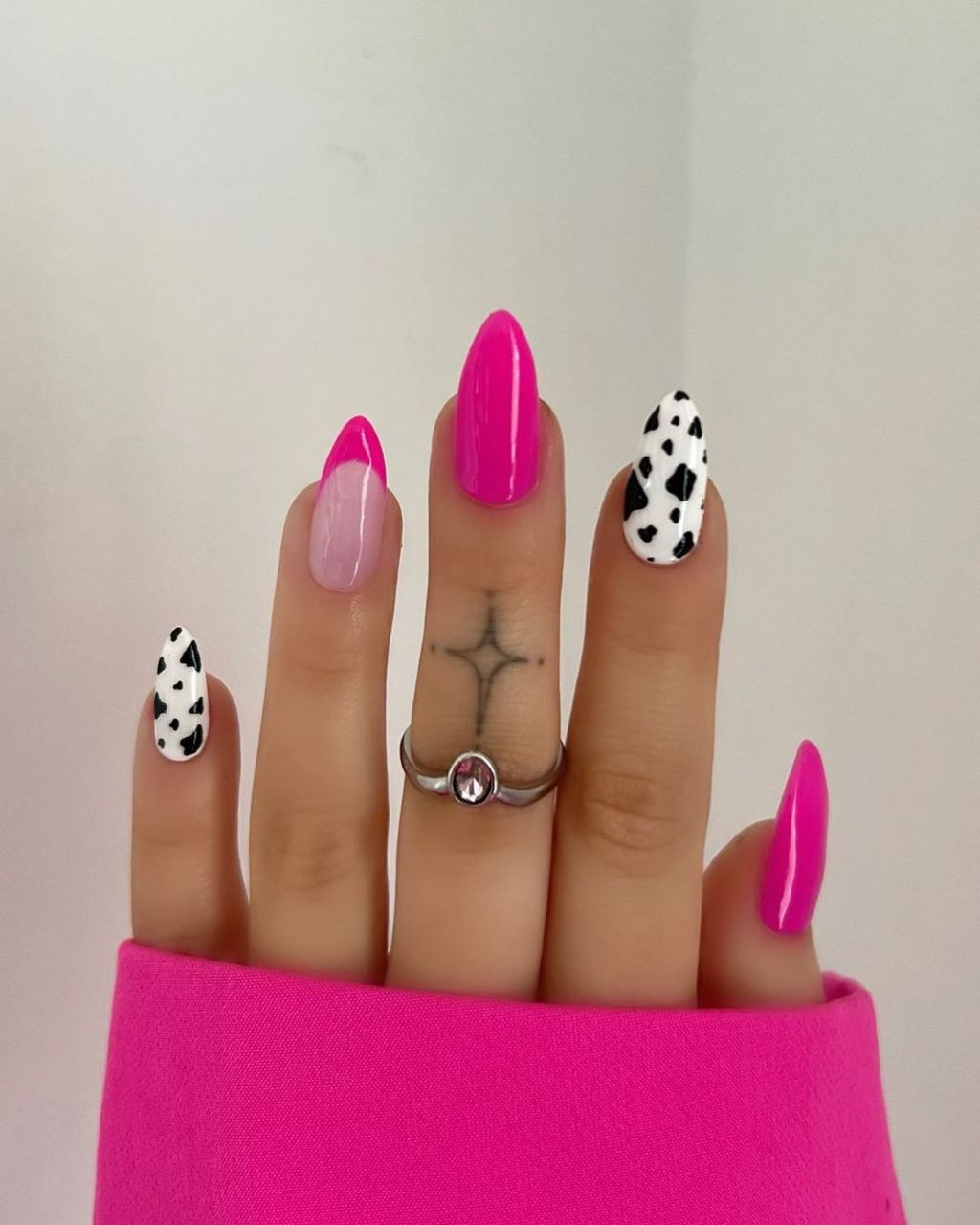 Glossy Visual Idea — Country Concert Nails