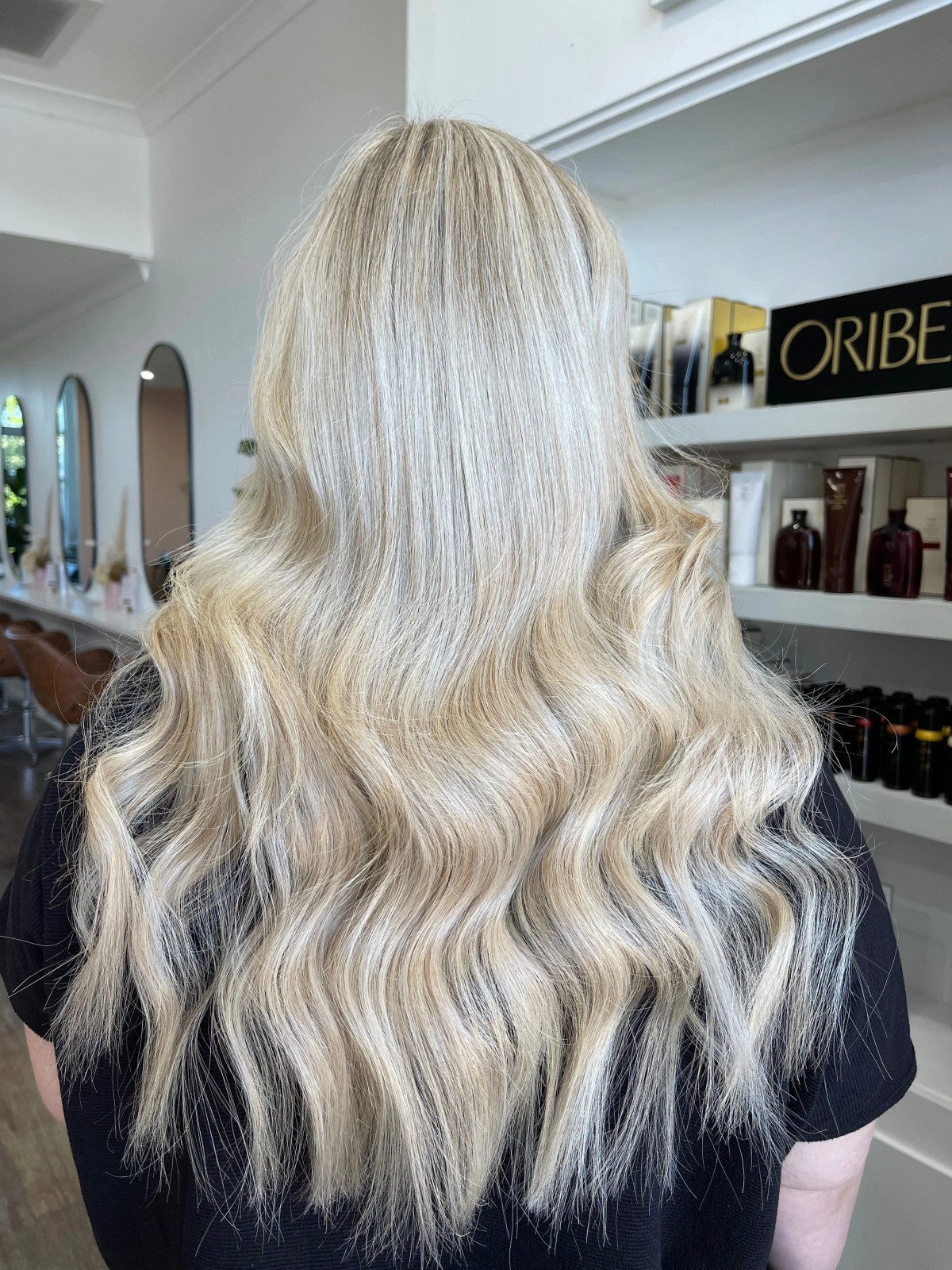 Visual Idea — Hairstyles with Extensions