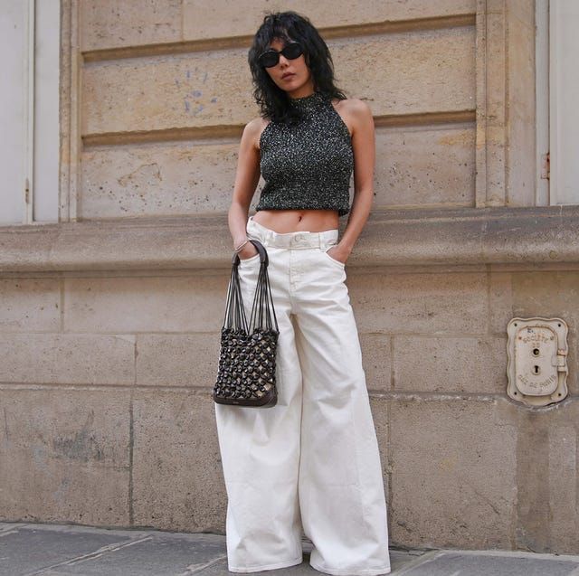 Sparkly Halter Top with Wide-Leg Denim Jeans Sparkly Halter Top with Wide-Leg Denim Jeans — Palazzo Pants Outfits