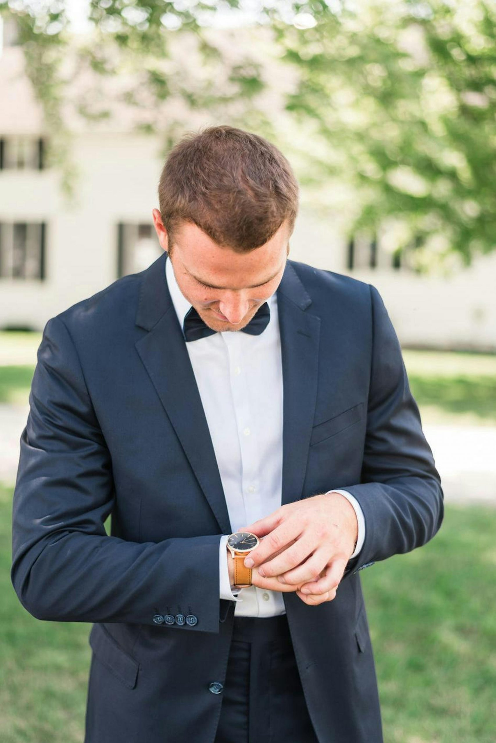Fitted Navy Suit with Bow Tie for a Classic Wedding — Mens Wedding Guest Outfits