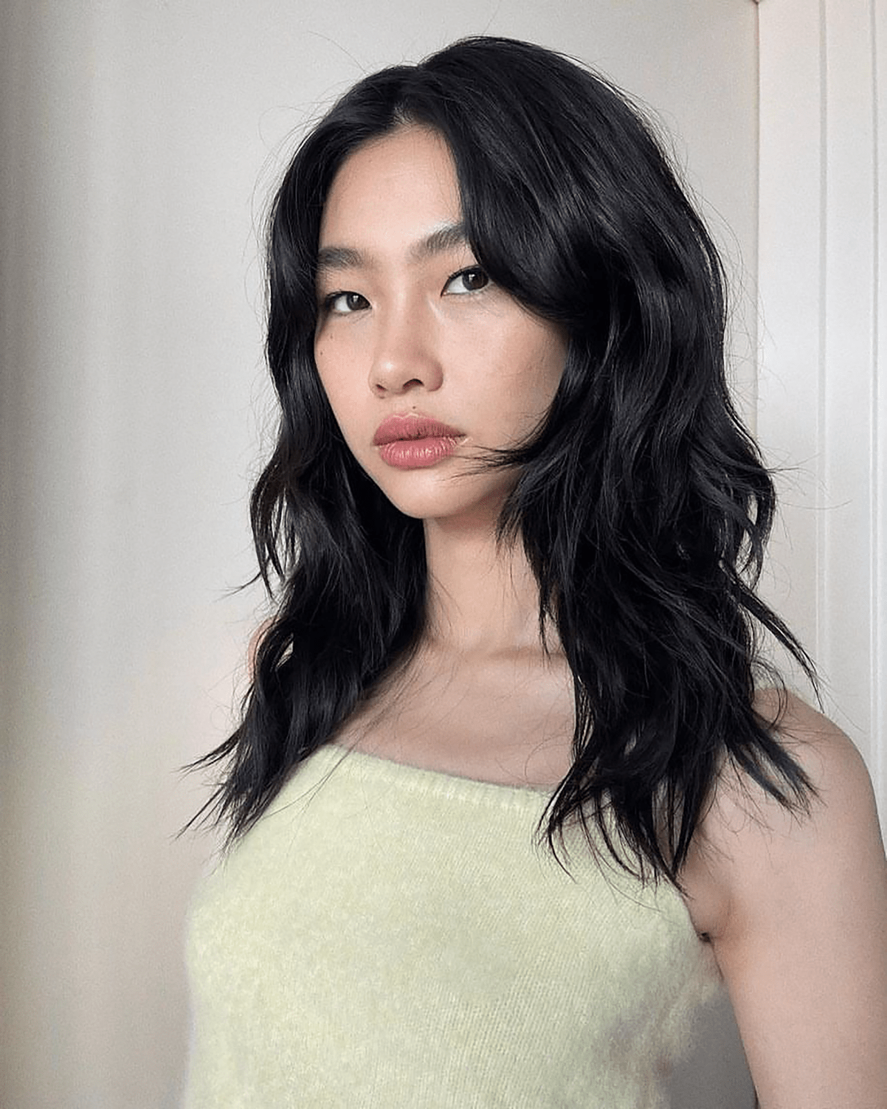 Korean-Inspired Layered Cut With See-Through Bangs Korean-Inspired Layered Cut With See-Through Bangs — Hush Cut