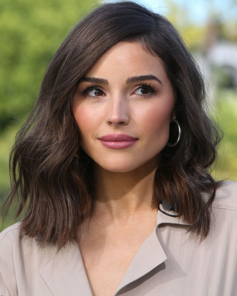 Side Part Lob With Loose Waves Side Part Lob With Loose Waves — 2A Hairstyles