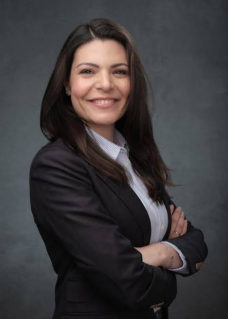 Sharp Contrast: Navy Blazer with Striped Shirt for Business Headshots — Headshot Outfits