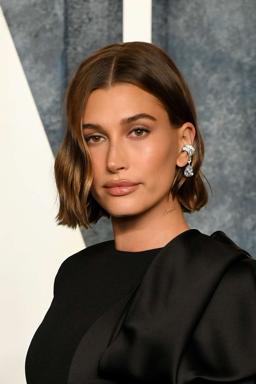 Chin Visual Idea — Preppy Hairstyles