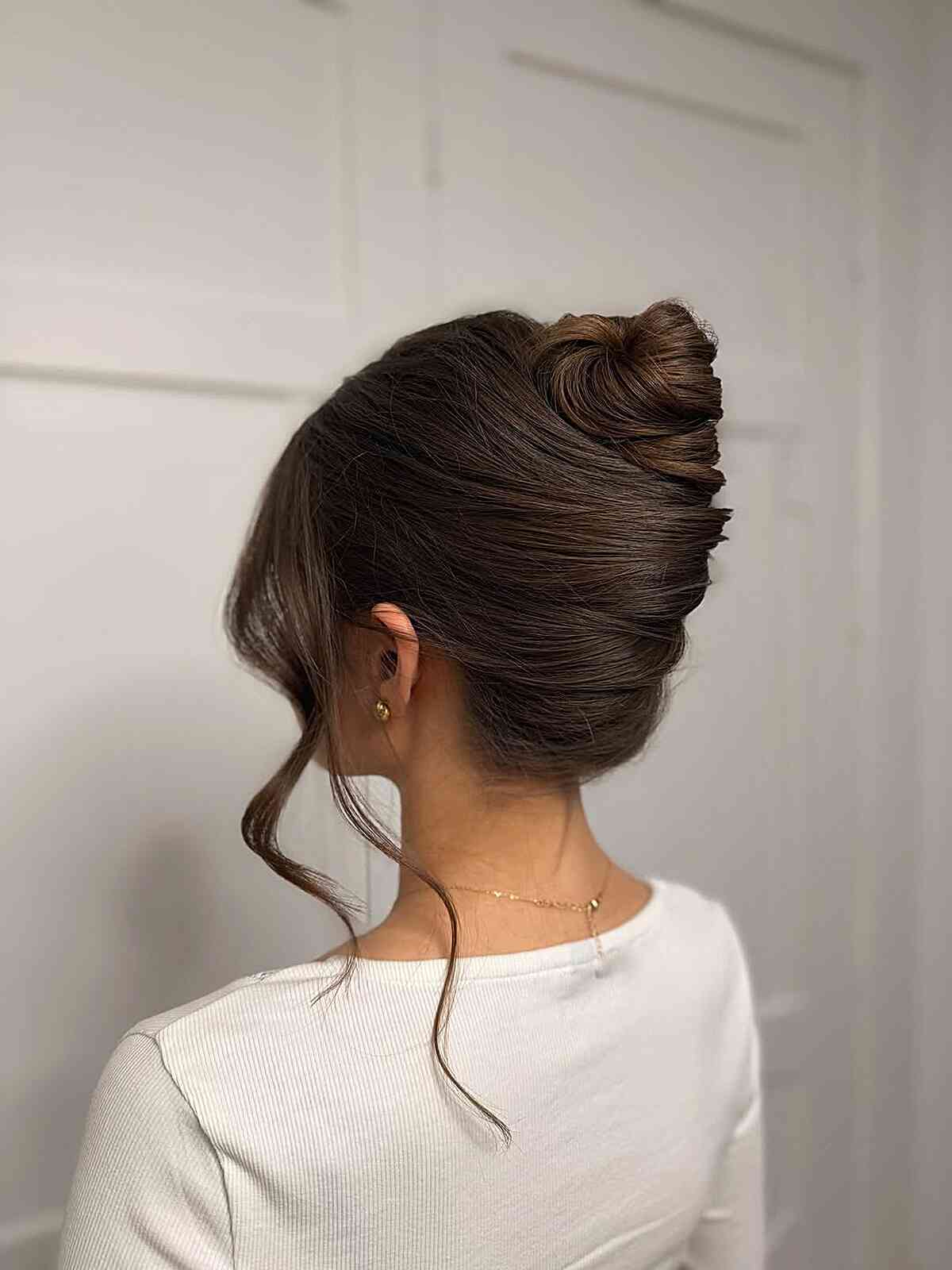 The Voluminous Twisted Updo The Voluminous Twisted Updo — Work Hairstyles