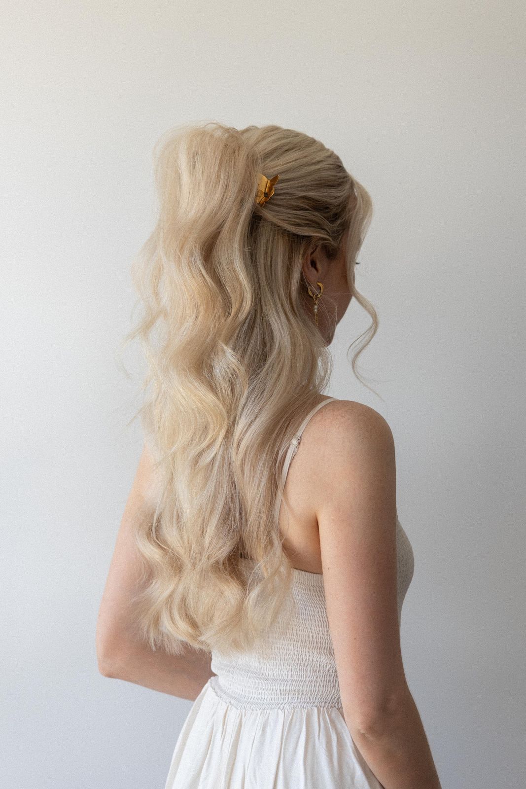 Butterfly Clip Half Up Wavy Blonde Butterfly Clip Half Up Wavy Blonde — Half Up Half Down Long Hair